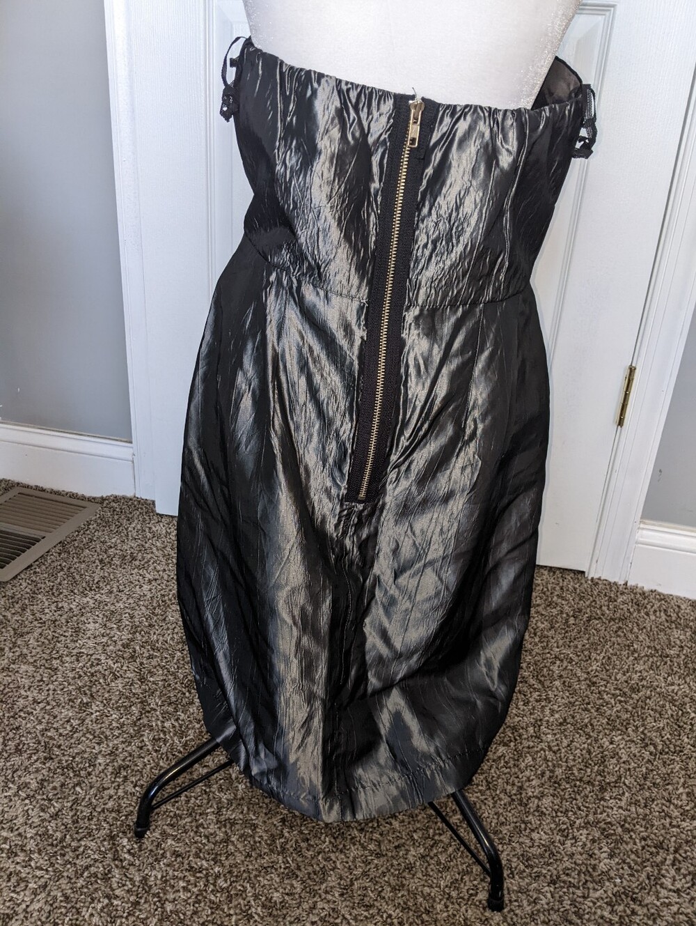 La La Lame Silver Grey Silk Dress M - Picture 7 of 14
